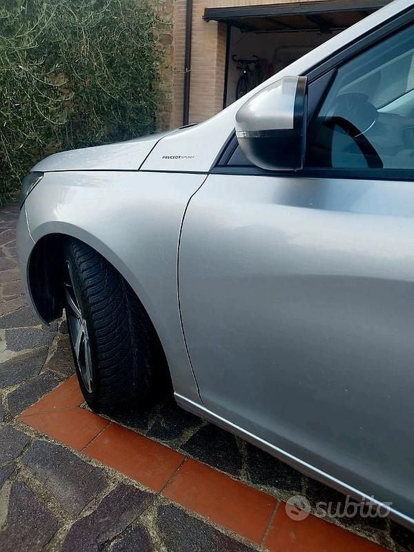 Usata Peugeot 308 2016 Grigio Berlina