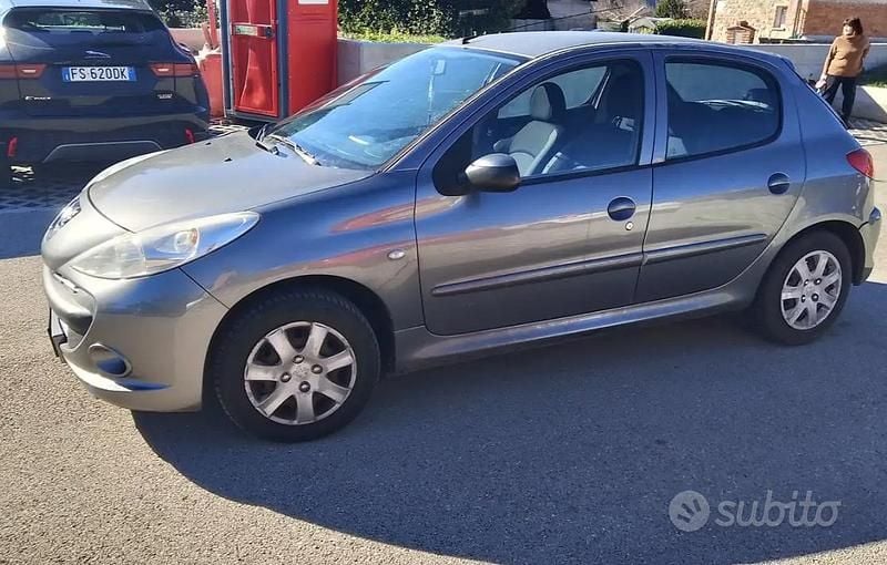 Usata Peugeot 206 60 CV (44 kW) 2009 Grigio Berlina