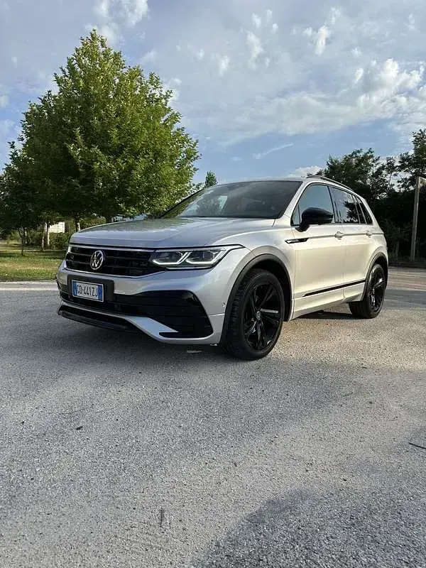 Usata VW Tiguan R-line 150 CV (110 kW) 2021 SUV