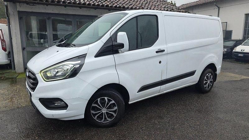 Usata Ford Transit Custom Trend 131 CV (96 kW) 2019 Bianco / pastello Berlina