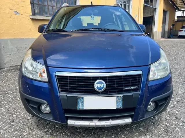 Usata Fiat Sedici Dynamic 119 CV (87 kW) 2007 Blu SUV