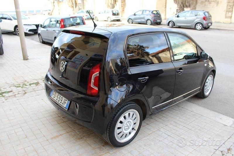 Usata VW up! high up! 75 CV (55 kW) 2016 Nero Utilitaria