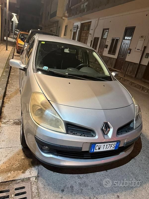 Usata Renault Clio II 2006 Grigio Utilitaria