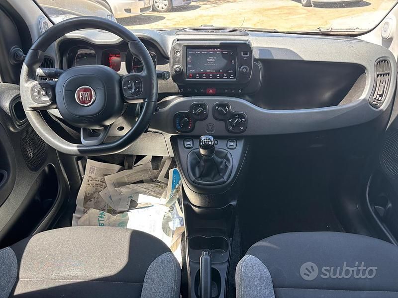 Usata Fiat Panda 70 CV (51 kW) 2021 Grigio Utilitaria