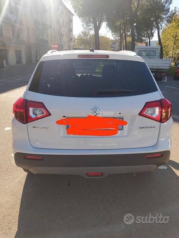 Usata Suzuki Vitara 120 CV (88 kW) 2018 Station wagon
