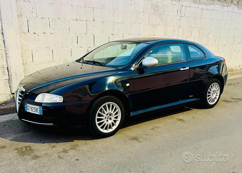 Usata Alfa Romeo GT 150 CV (110 kW) 2009 Nero Coupé