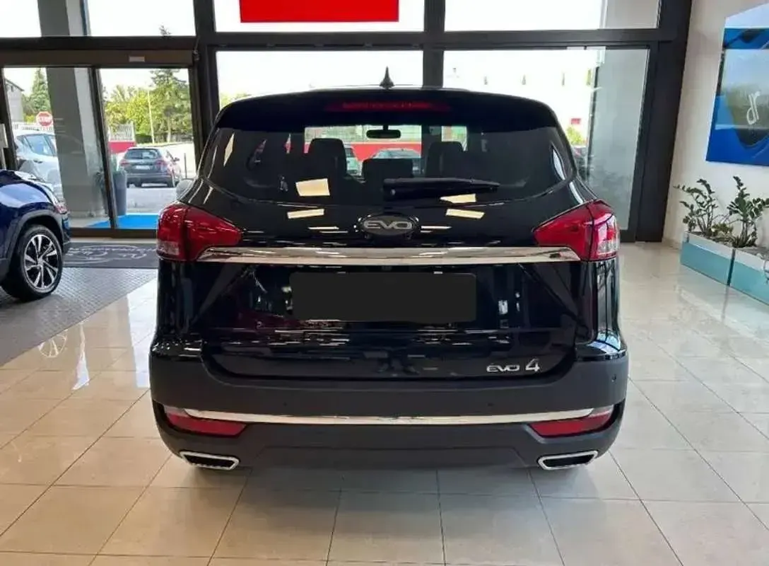 Usado EVO Evo 4 114 CV (83 kW) 2021 Negro SUV