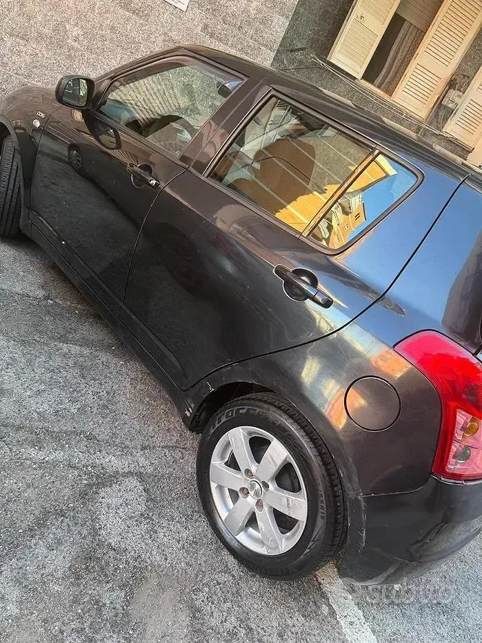 Usata Suzuki Swift 69 CV (50 kW) 2008 Nero Utilitaria