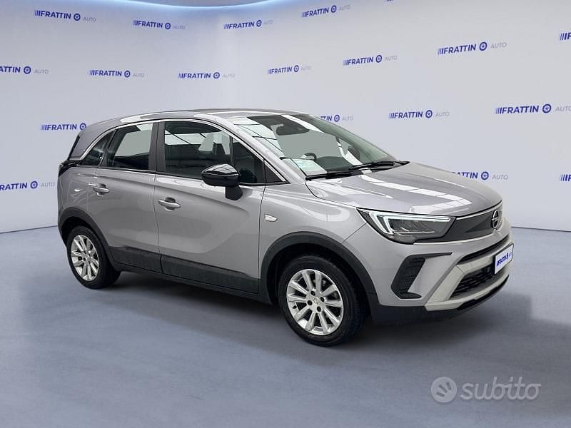 Usata Opel Crossland X Elegance 110 CV (80 kW) 2022 Grigio SUV