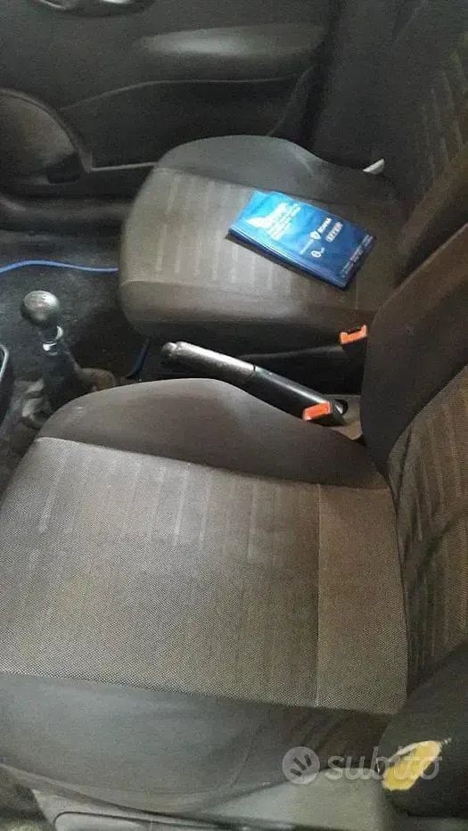 Usata Fiat Punto 60 CV (44 kW) 2010 Bluazzurro Utilitaria