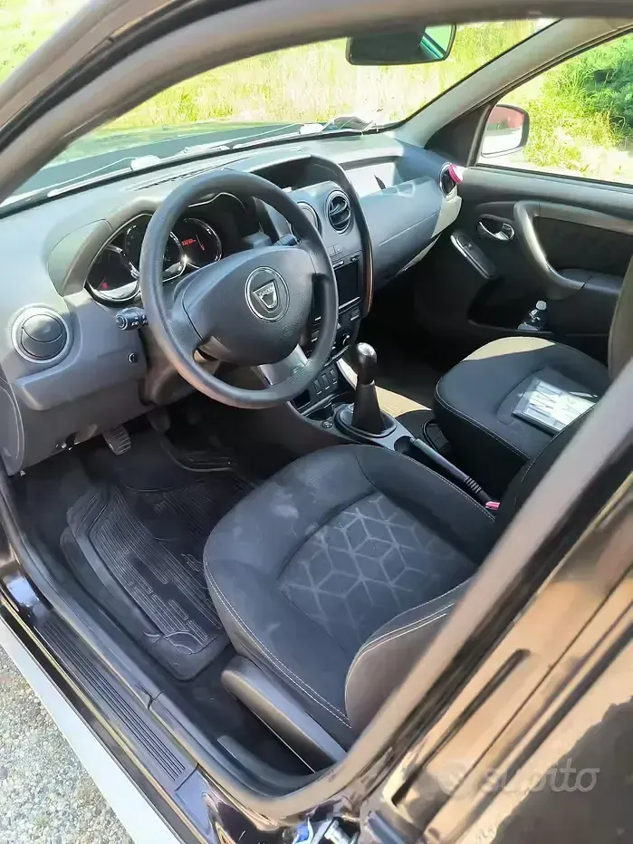 Usata Dacia Duster 105 CV (77 kW) 2014 SUV