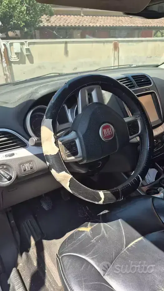 Usata Fiat Freemont 170 CV (125 kW) 2013 Bianco SUV