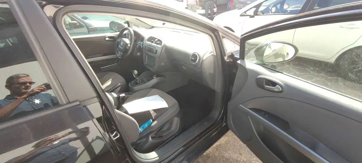 Usata Seat Leon Style 125 CV (91 kW) 2009 Nero Utilitaria
