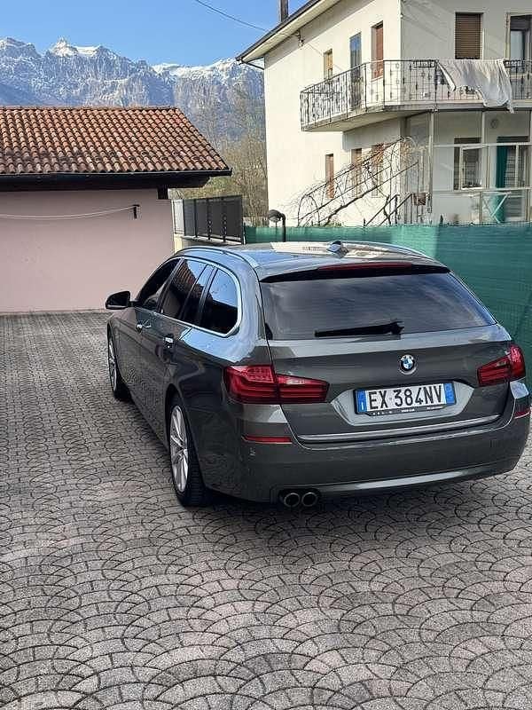 Usata BMW 520 Luxury Line 190 CV (139 kW) 2015 Station wagon