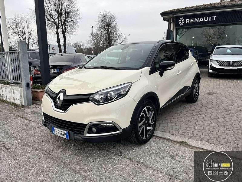 Usata Renault Captur Iconic 90 CV (66 kW) 2013 Beige SUV