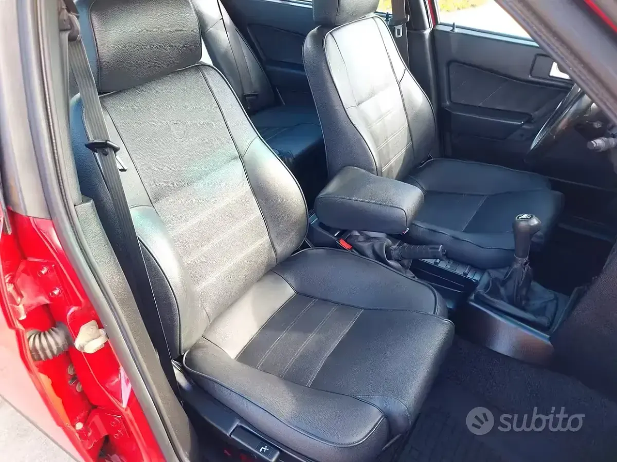 Usata Alfa Romeo 155 Super 150 CV (110 kW) 1996 Rosso Berlina