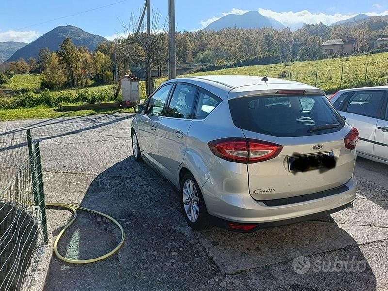Begagnad Ford C-MAX 120 HK (88 kW) 2017 Grå Minibuss