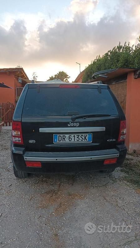 Usata Jeep Cherokee 140 CV (102 kW) 2008 SUV