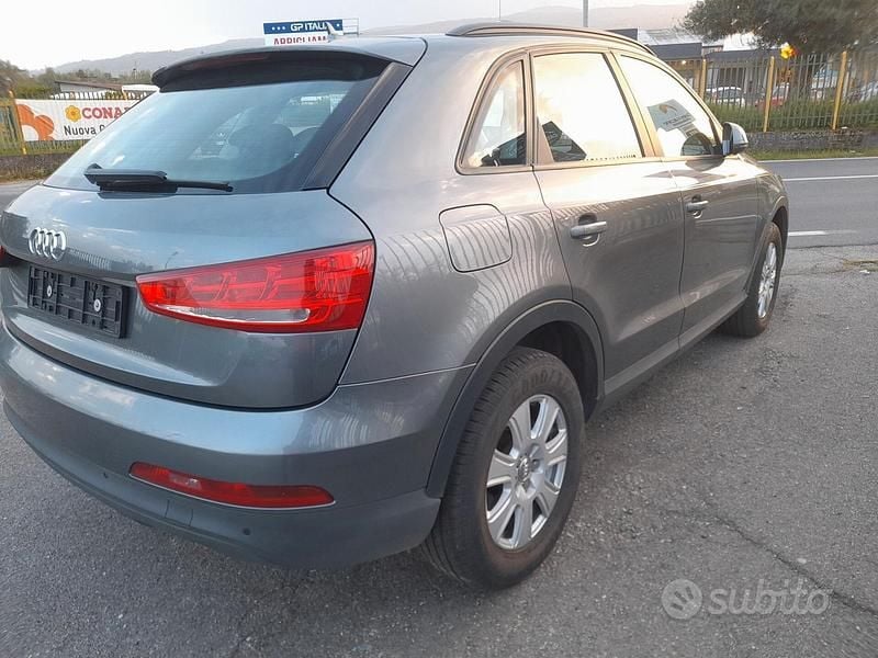 Usata Audi Q3 150 CV (110 kW) 2015 Grigio SUV
