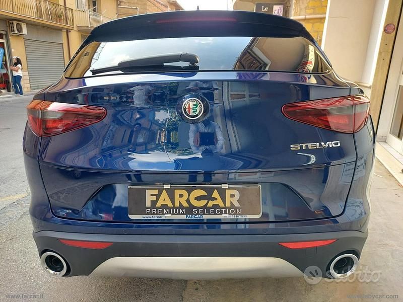 Usata Alfa Romeo Stelvio Super 180 CV (132 kW) 2018 Other SUV