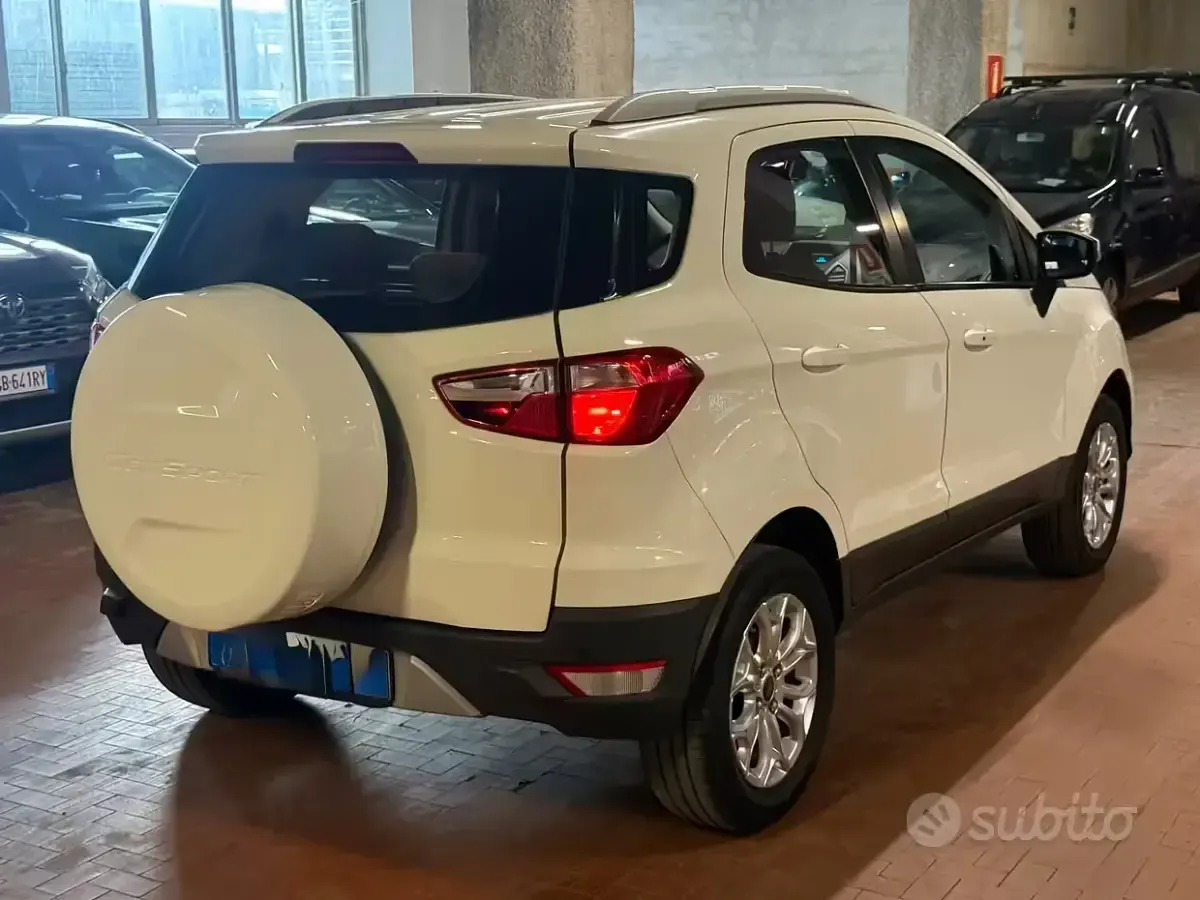 Usata Ford Ecosport Titanium 112 CV (82 kW) 2014 Bianco SUV