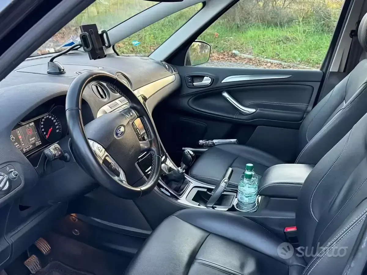 Usata Ford S-MAX S 163 CV (119 kW) 2013 Monovolume