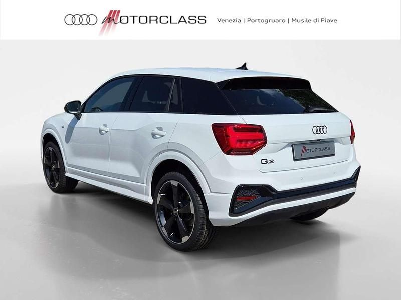 Nuova Audi Q2 Comfort 150 CV (110 kW) 2025 Bianco arkona SUV