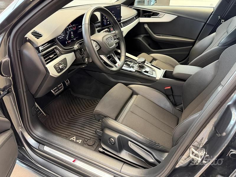 Usata Audi A4 S-Line 163 CV (119 kW) 2022 Grigio Station wagon