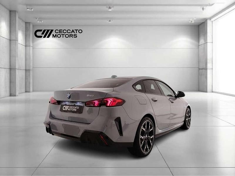 Nuova BMW 220 M Sport 170 CV (125 kW) 2026 Brooklyn grey metallic Coupé