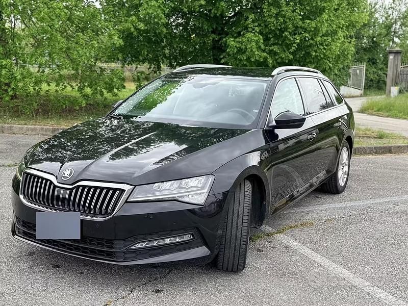 Usata Skoda Superb 150 CV (110 kW) 2021 Station wagon