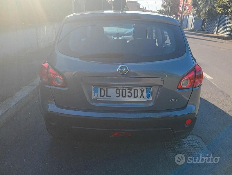 Usata Nissan Qashqai 106 CV (77 kW) 2007 Grigio SUV
