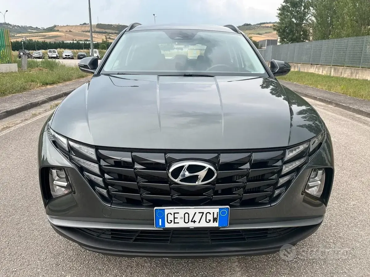 Usata Hyundai Tucson 116 CV (85 kW) 2021 Verde SUV
