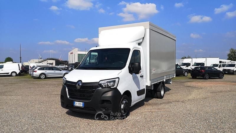 Usata Renault Master 145 CV (106 kW) 2024 Bianco Monovolume