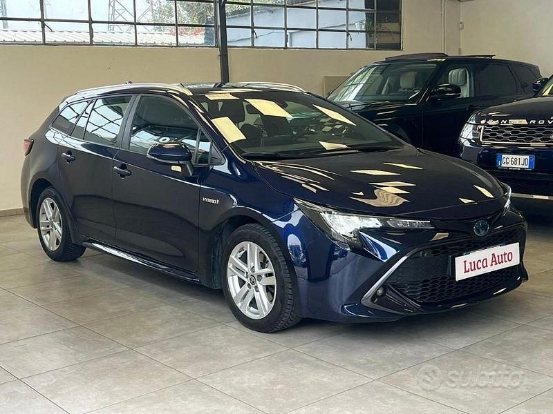 Usata Toyota Corolla 98 CV (72 kW) 2021 Blu/azzurro(met.) Station wagon