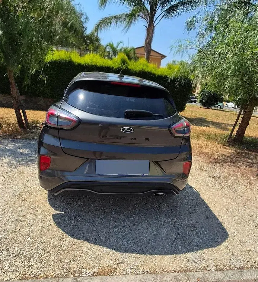 Usata Ford Puma ST-Line 120 CV (88 kW) 2021 Grigio SUV