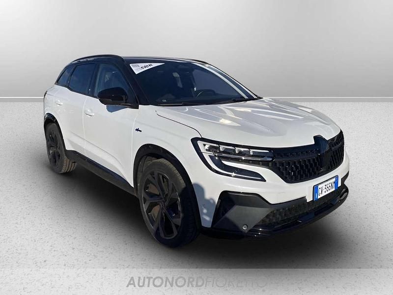 Usata Renault Austral Iconic Esprit Alpine 200 CV (147 kW) 2024 Bianco SUV