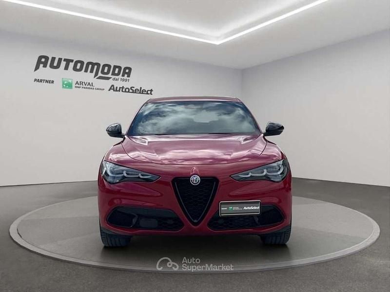 Usata Alfa Romeo Stelvio Sprint 160 CV (117 kW) 2023 Rosso SUV