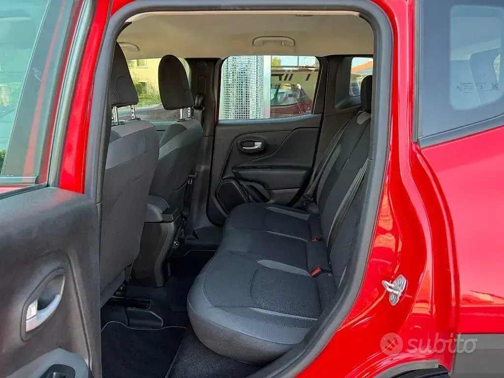 Usata Jeep Renegade Limited 131 CV (96 kW) 2023 Rosso SUV