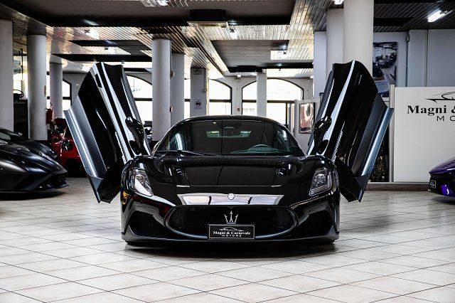 Usata Maserati MC20 630 CV (463 kW) 2023 Nero essenza Coupé