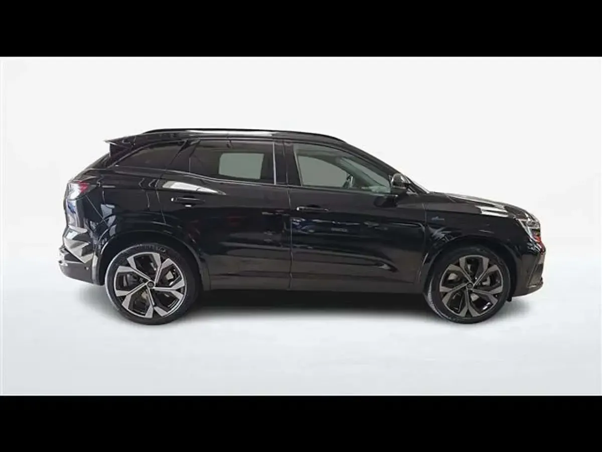 Usata Renault Austral Iconic 131 CV (96 kW) 2023 Nero SUV
