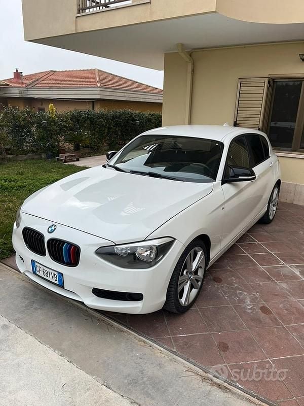 Usata BMW 114 M Sport 95 CV (69 kW) 2014 Bianco Utilitaria
