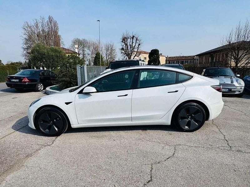 Usata Tesla Model 3 366 kW (498 CV) 2021 Bianco Berlina