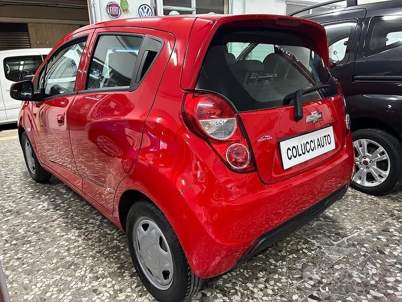 Usata Chevrolet Spark 65 CV (47 kW) 2014 Rosso Utilitaria