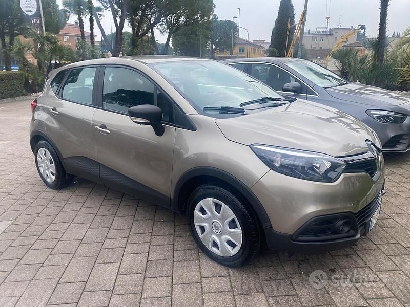 Usata Renault Captur 90 CV (66 kW) 2014 SUV