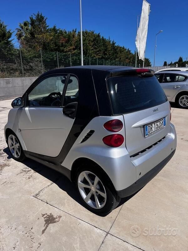 Usata Smart ForTwo Coupé Passion 84 CV (61 kW) 2007 Argento Coupé