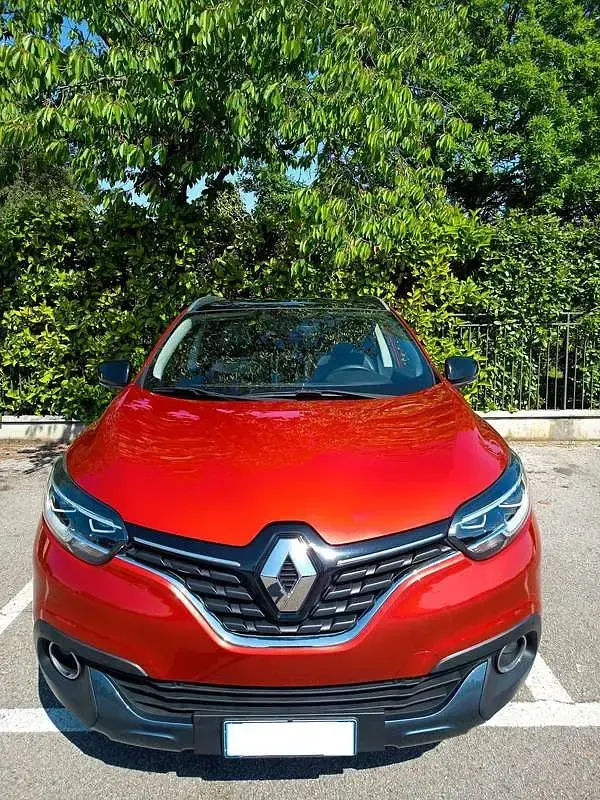 Usata Renault Kadjar Bose Edition 110 CV (80 kW) 2015 Rosso SUV