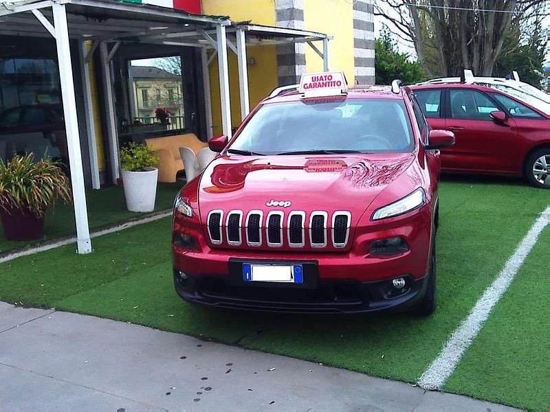 Usata Jeep Cherokee Longitude 140 CV (102 kW) 2014 Rosso SUV
