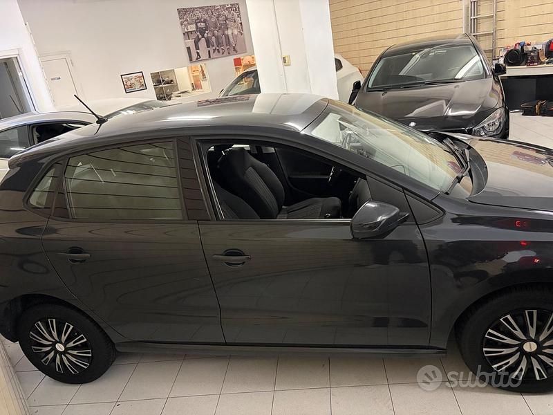 Usata VW Polo Trendline 2016 Grigio Berlina