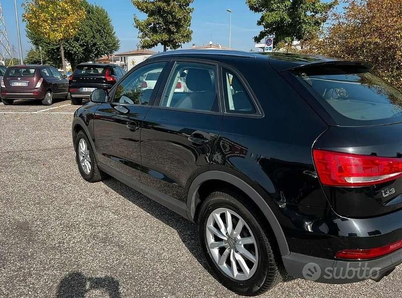 Usata Audi Q3 140 CV (102 kW) 2012 Nero SUV