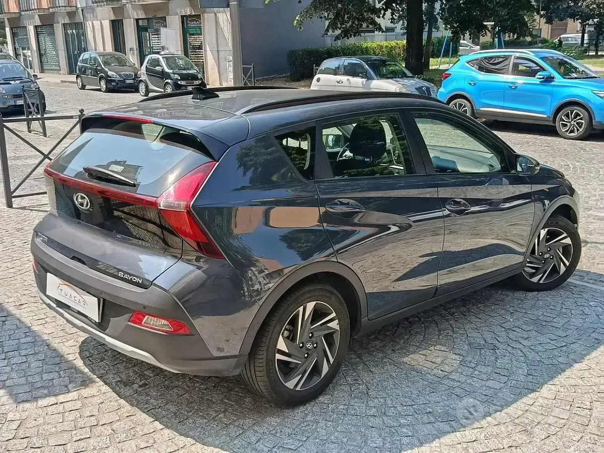 Usata Hyundai Bayon 84 CV (61 kW) 2021 Grigio SUV